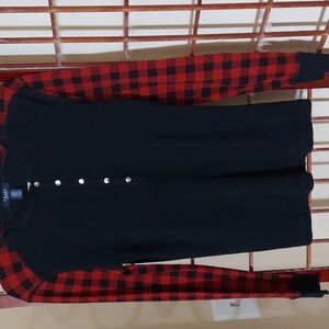 Vintage Chaps Checkered Sleeve Thermal Top Black & Red Womens L
